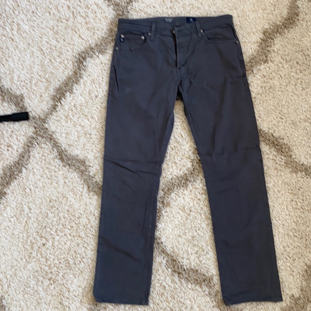 AG “Everett” Slim Straight gray chino 34x32